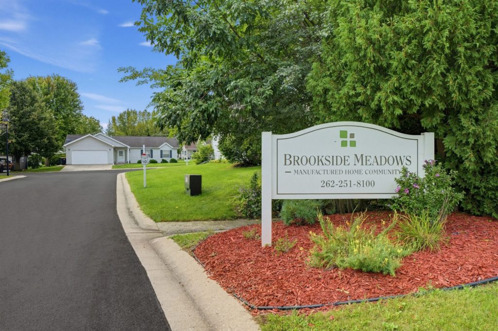 Entrance sign for Brookside Meadows manufactured home community.